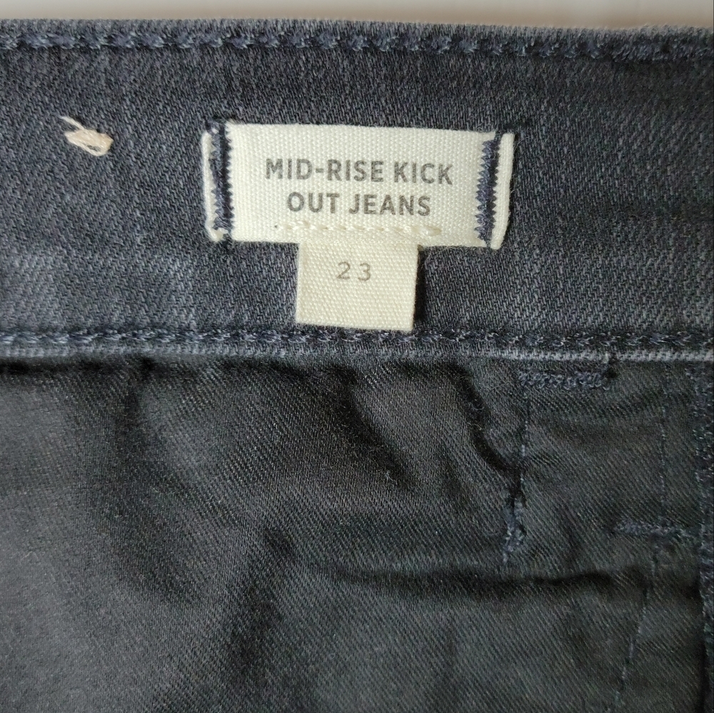 Madewell Mid Rise Kick Out Jeans | Madewell Jeans | Size 23 - Picture 5 of 10